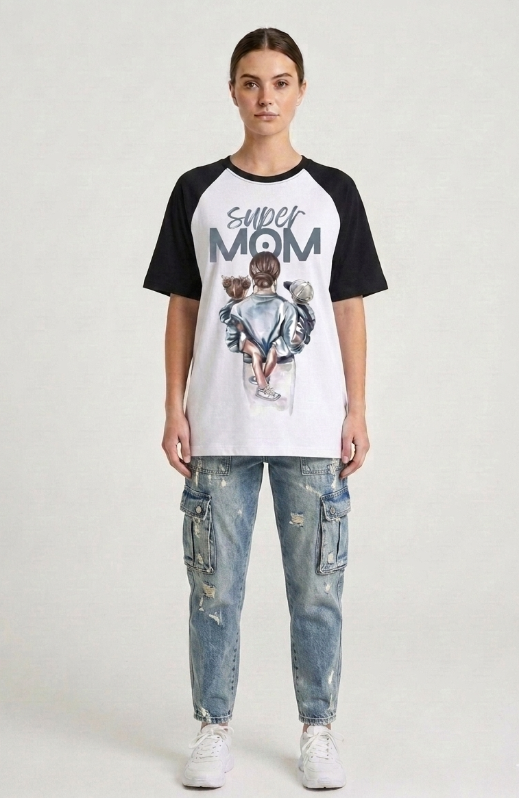 "SUPER MOM" Streetwear Raglan Oversized Tee