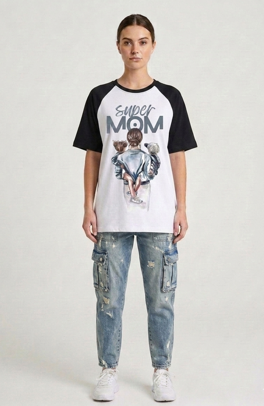 "SUPER MOM" Streetwear Raglan Oversized Tee